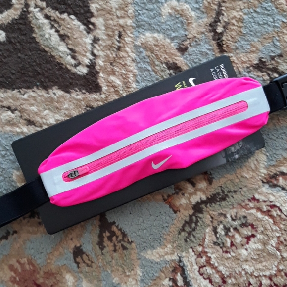 Nike running waistpack - Picture 8 of 13